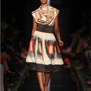 MUNTSHO South Africa Women's High Waist Full Skirt Black Ivory Size S Watercolor